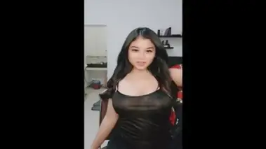 Live Show 213, Dua Sesi dalam Satu Malam Tanpa Jeda yang Menguras Segalanya poster